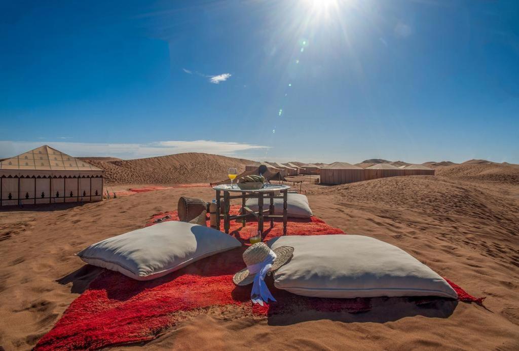 Merzouga Desert Luxury Camp Exterior foto